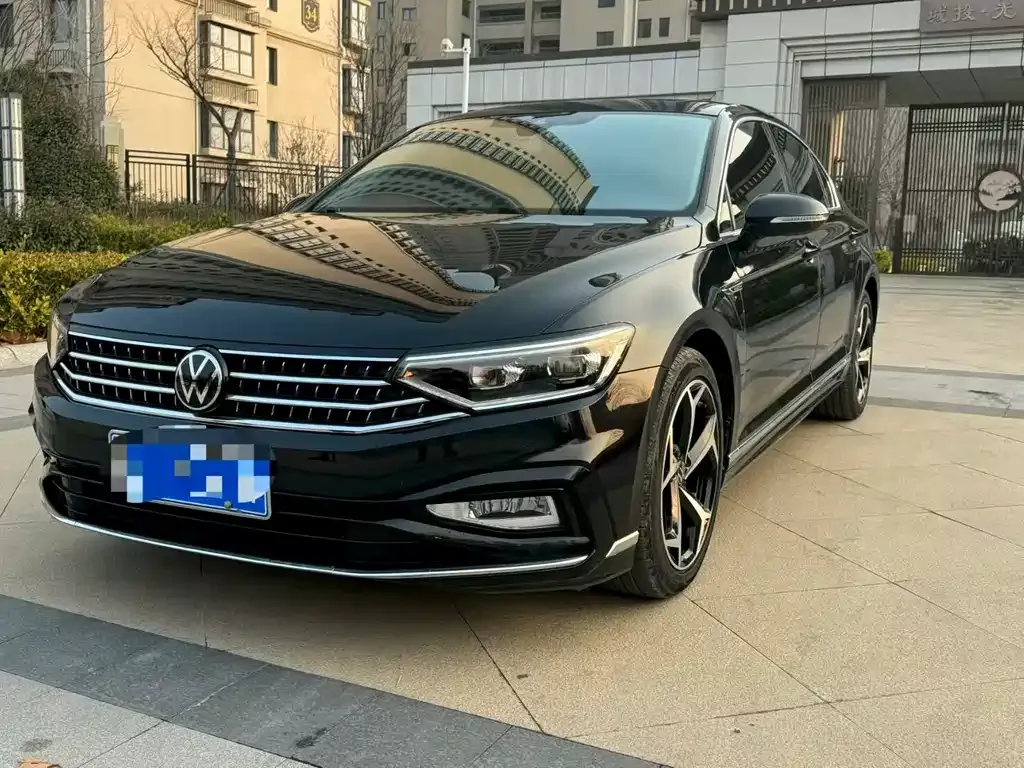 Volkswagen Magotan 2023 из CN, фото 1