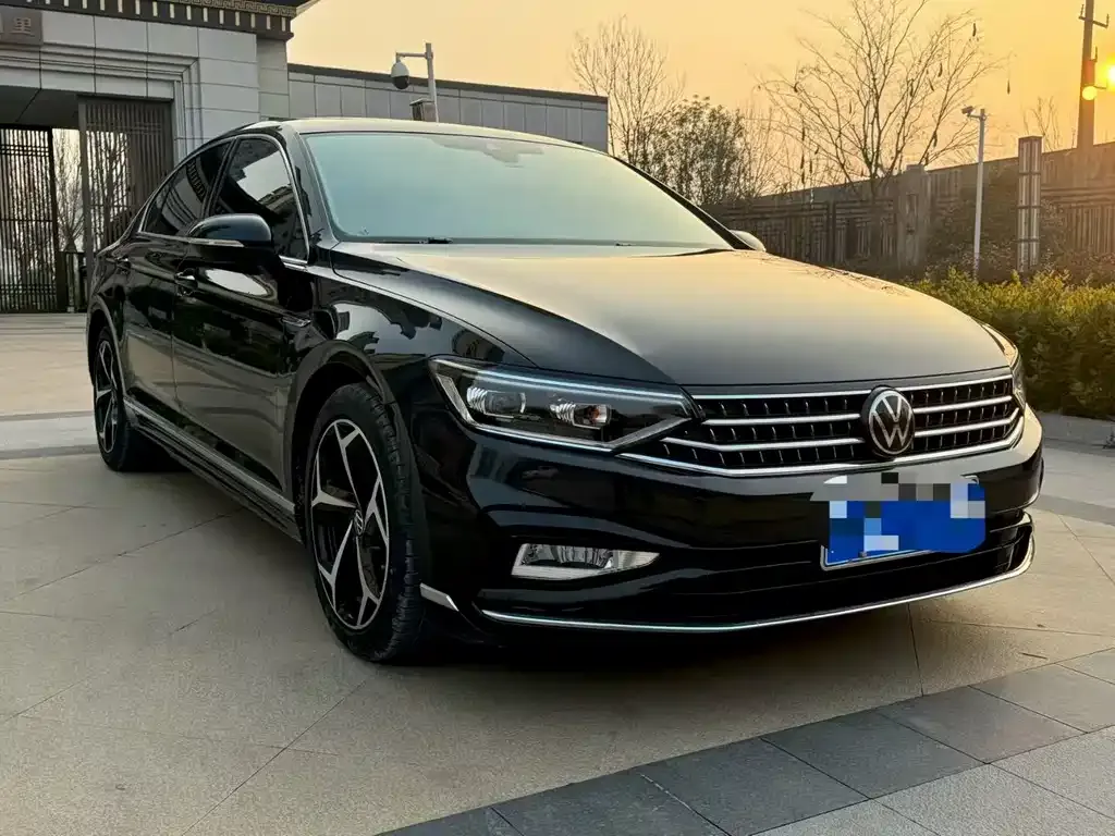Volkswagen Magotan 2023 из CN, фото 3