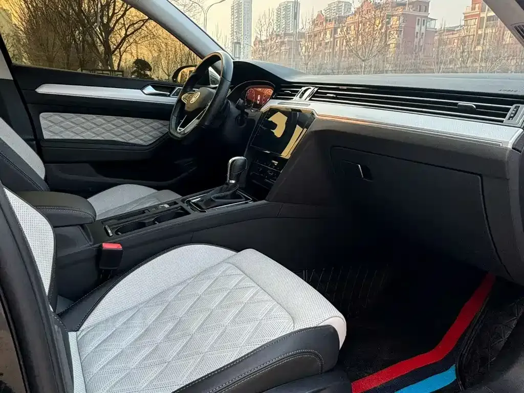 Volkswagen Magotan 2023 из CN, фото 9