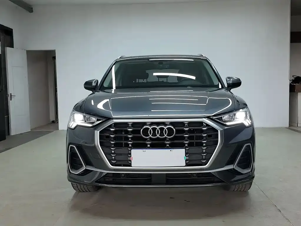 Audi Q3 2021 из CN, фото 4
