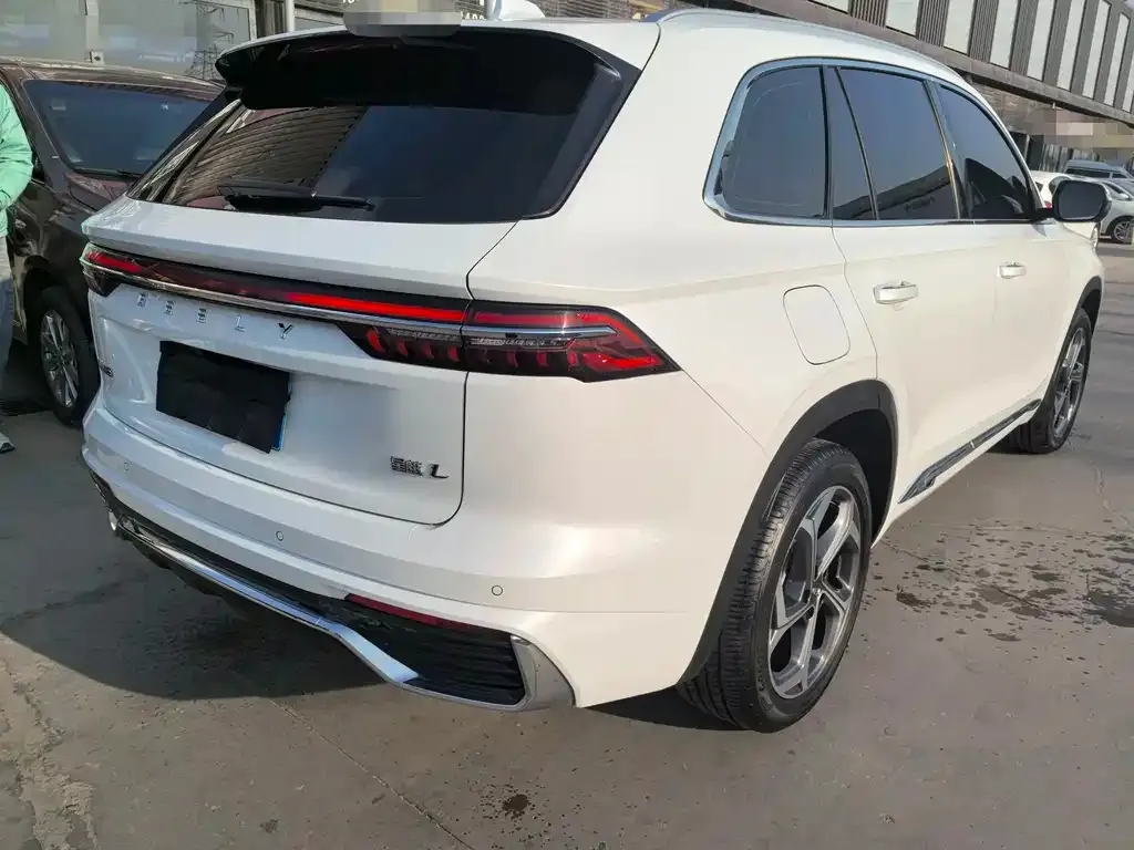 Geely Xingyue L 2023 из CN, фото 5