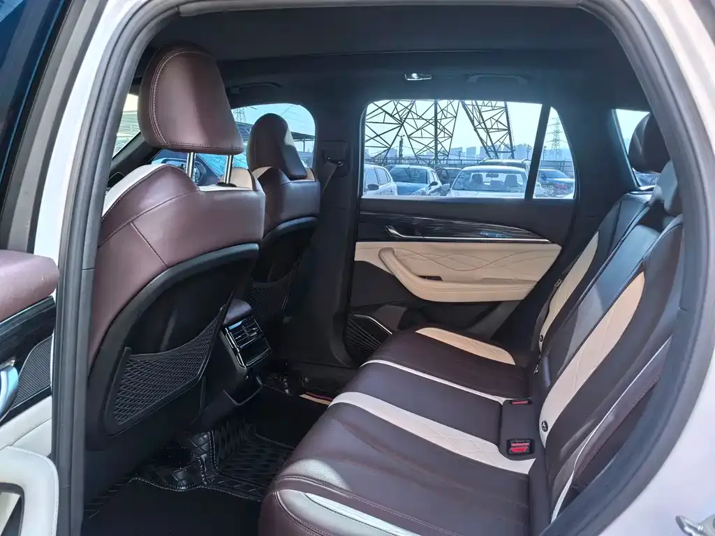 Geely Xingyue L 2023 из CN, фото 8