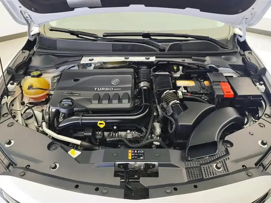 Buick Verano 2024 из CN, фото 2