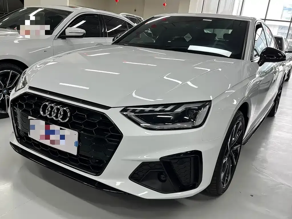 Audi A4L 2024 из CN, фото 1
