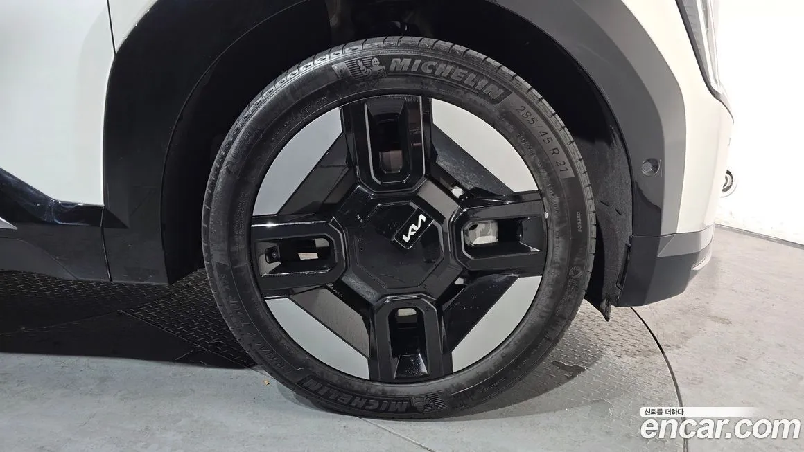 Kia EV9 2024 из KR, фото 10