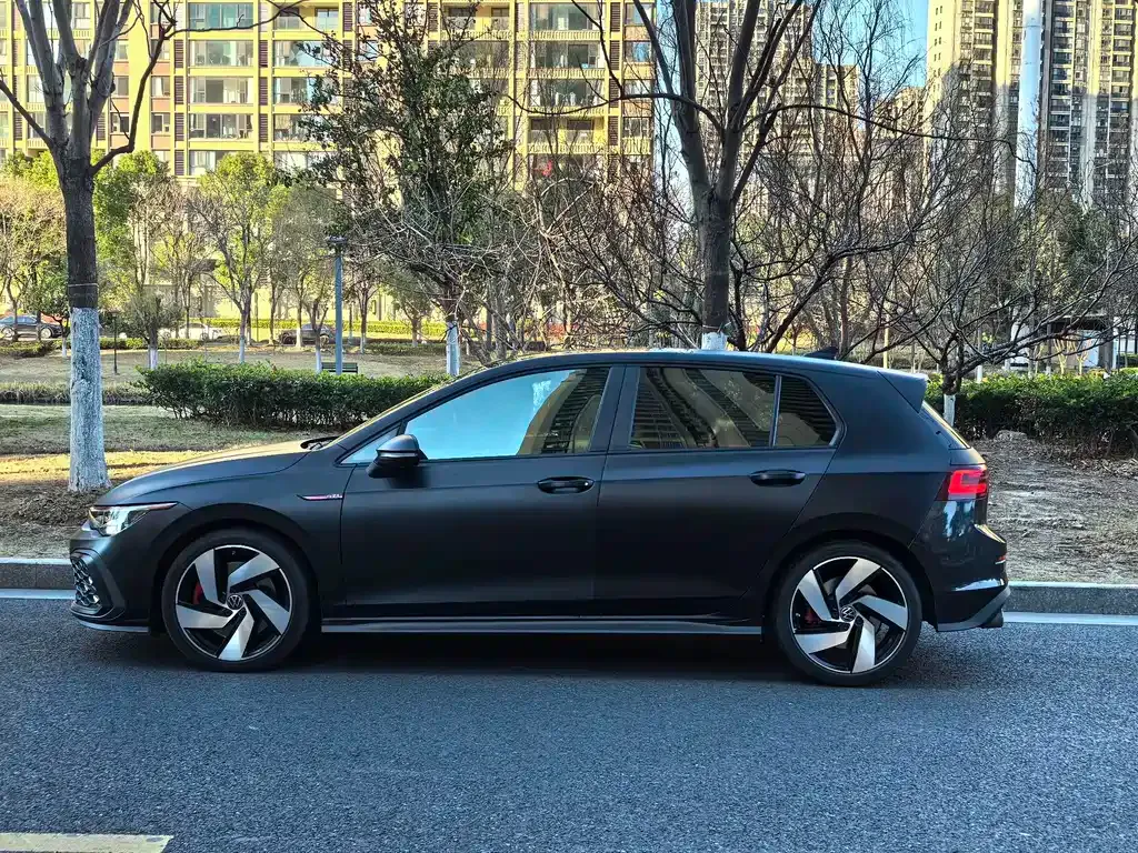 Volkswagen Golf GTI 2023 из CN, фото 8
