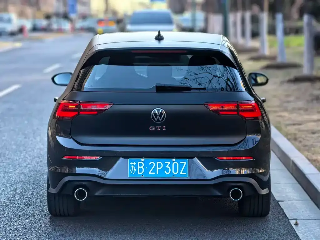 Volkswagen Golf GTI 2023 из CN, фото 10