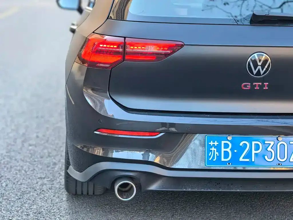 Volkswagen Golf GTI 2023 из CN, фото 5