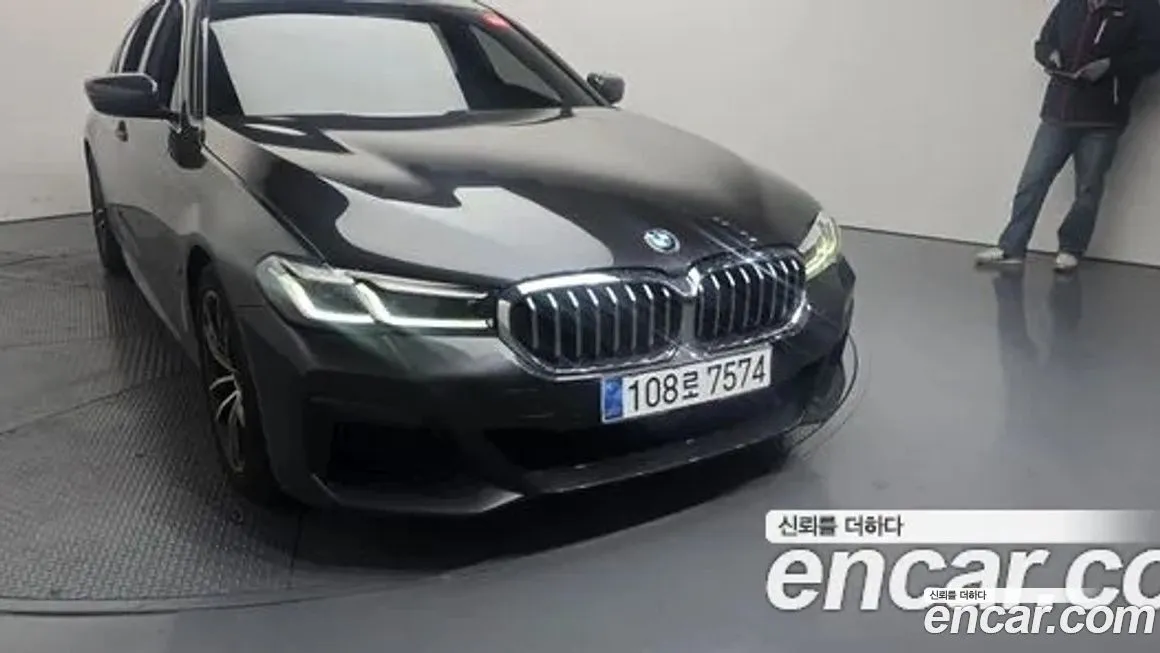 BMW 5-Series 2021 из KR, фото 2