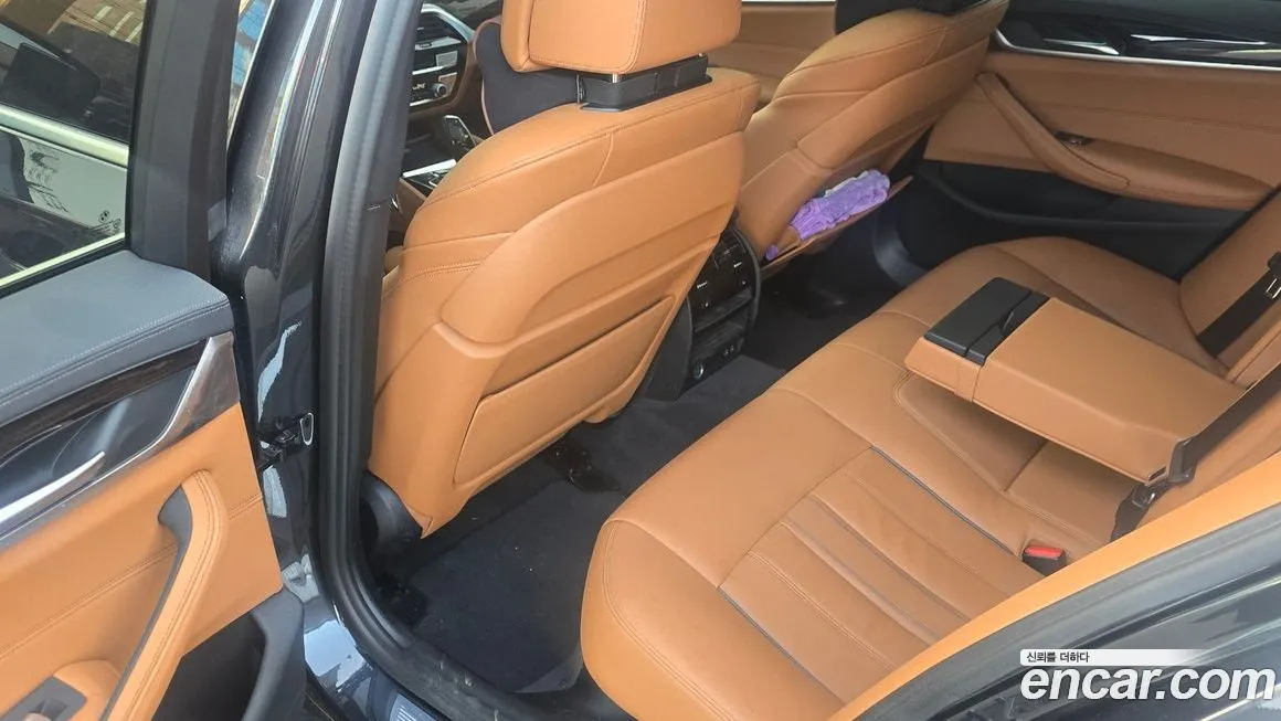 BMW 5-Series 2021 из KR, фото 3