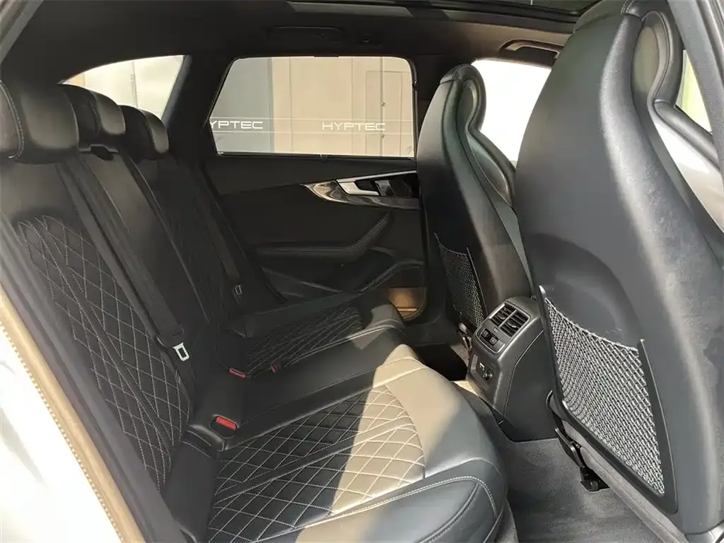 Audi S4 2024 из CN, фото 6
