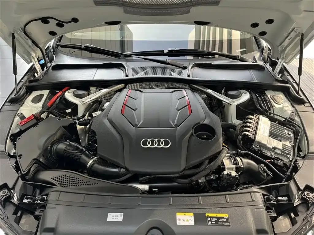 Audi S4 2024 из CN, фото 8
