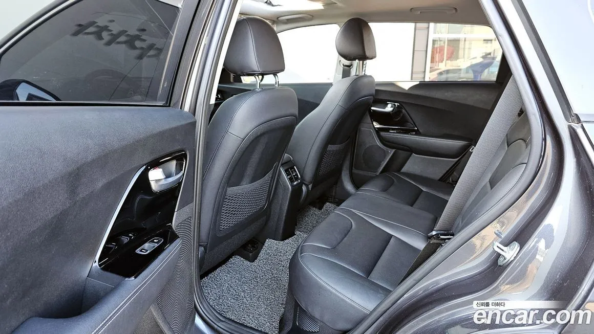 Kia Niro 2021 из KR, фото 10