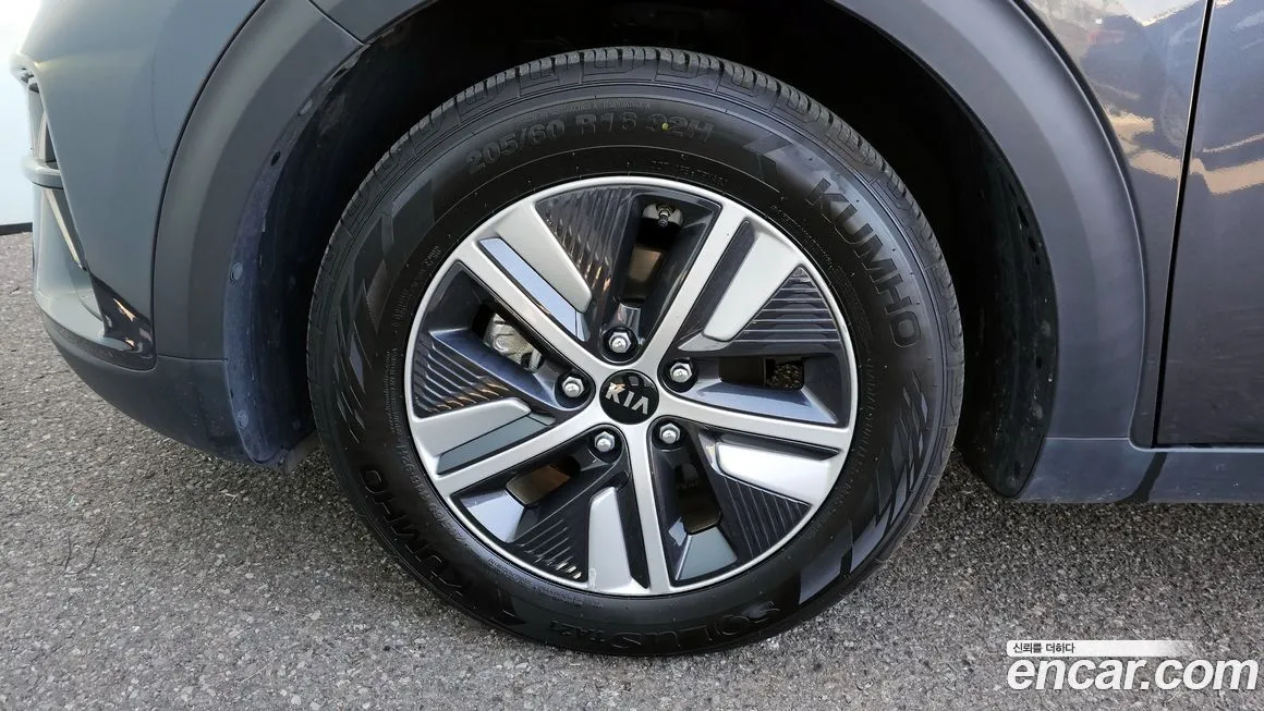 Kia Niro 2021 из KR, фото 8