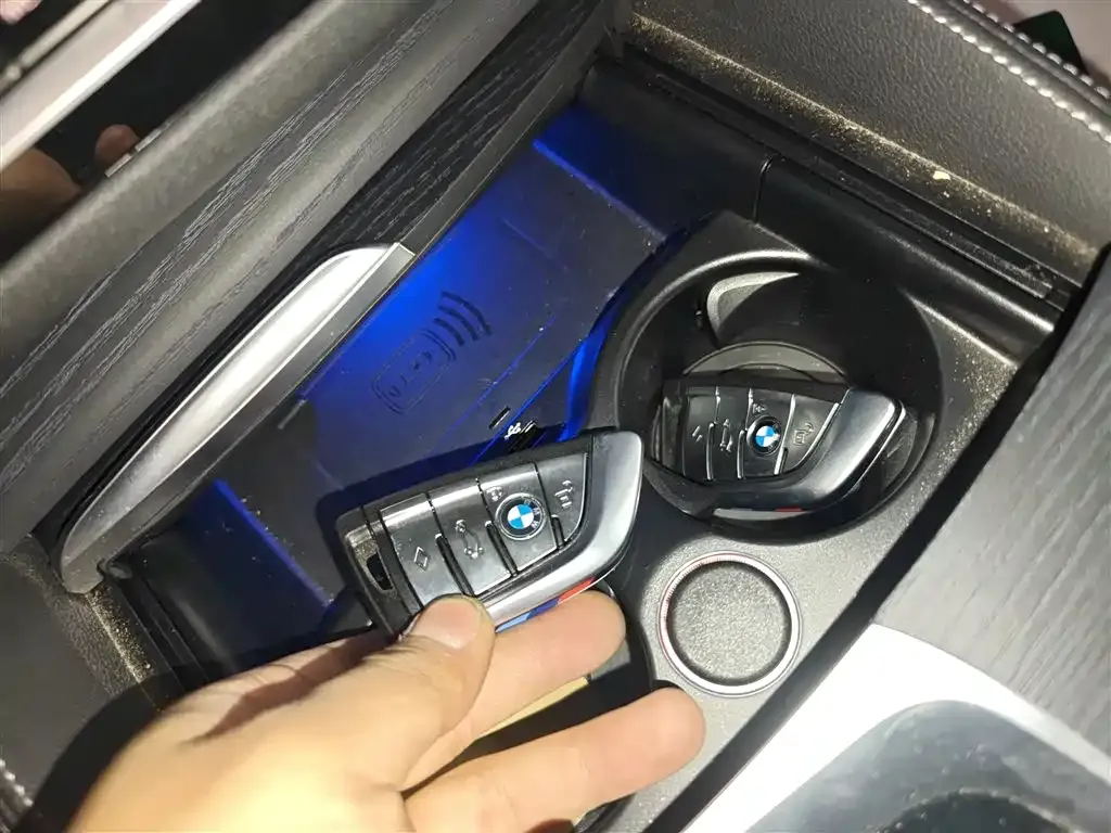 BMW 5 Series 2023 из CN, фото 6