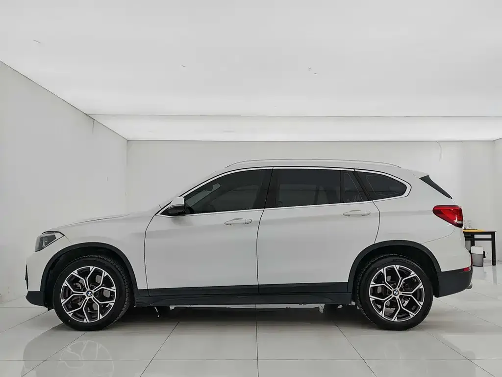 BMW X1 2023 из CN, фото 5