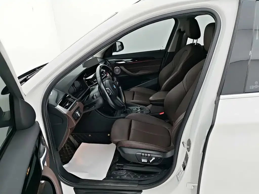 BMW X1 2023 из CN, фото 10