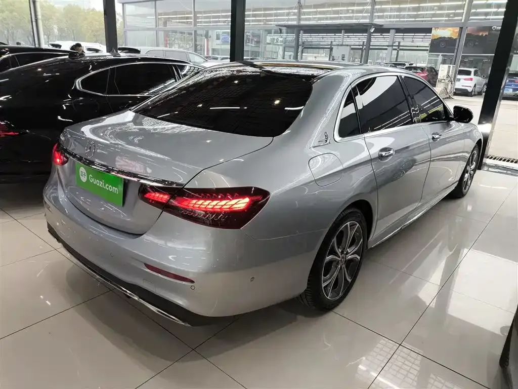Mercedes-Benz E-Class 2022 из CN, фото 4