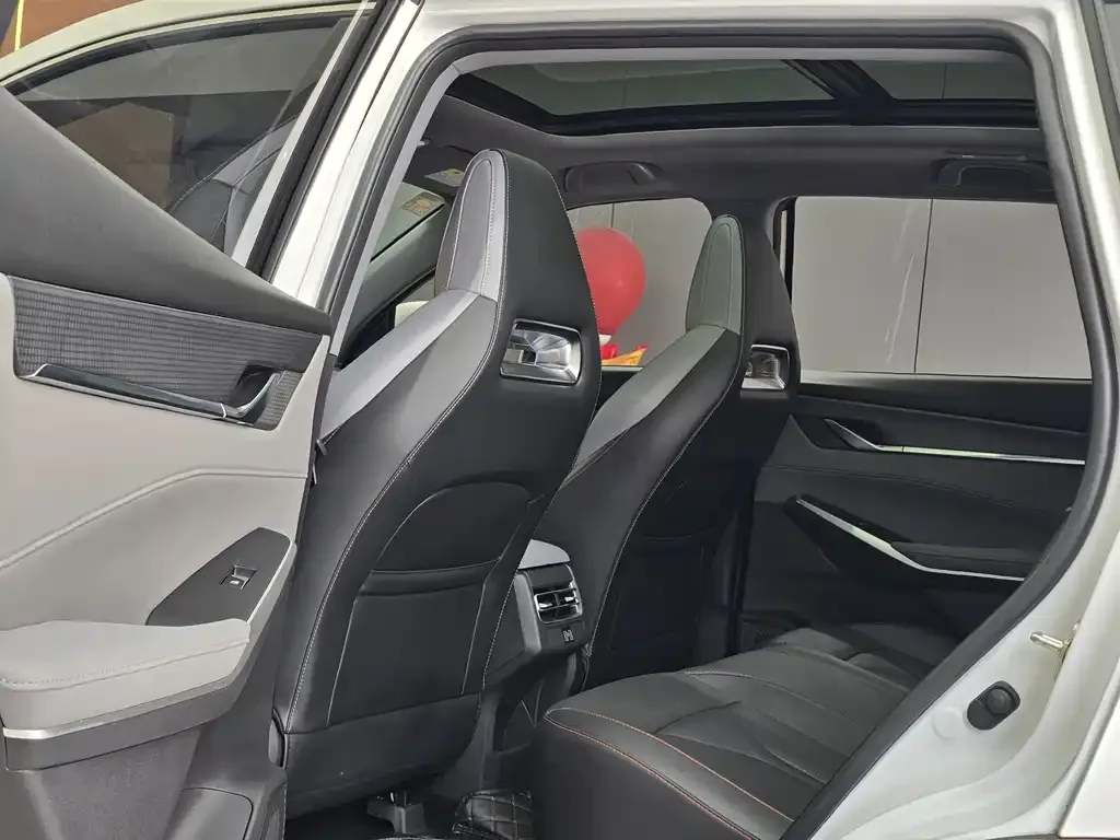 Changan CS75PLUS 2023 из CN, фото 8