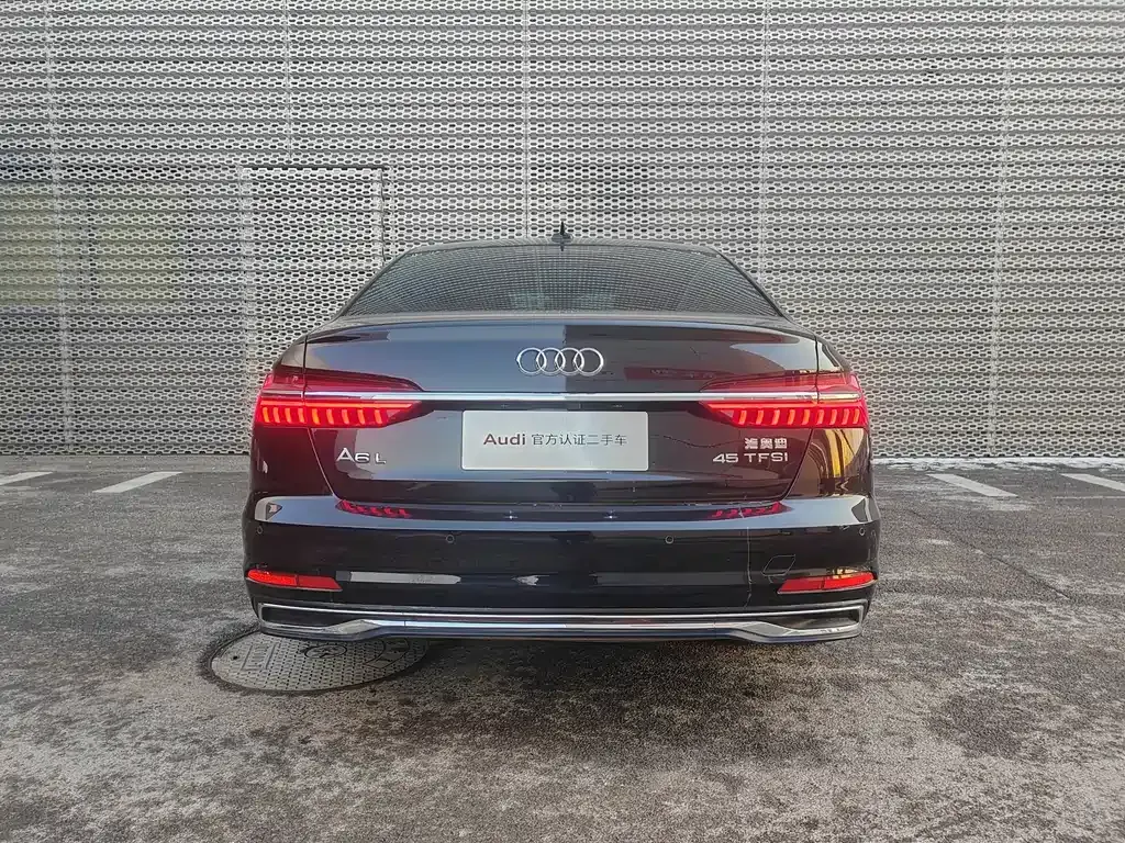 Audi A6L 2023 из CN, фото 10