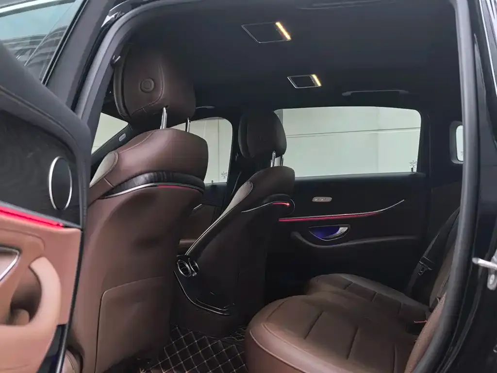 Mercedes-Benz E-Class 2021 из CN, фото 3
