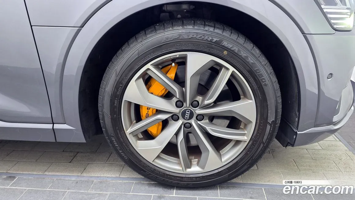 Audi e-tron 2021 из KR, фото 7
