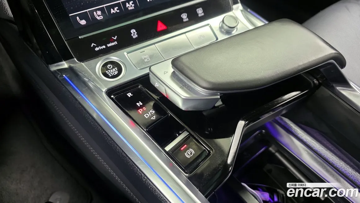 Audi e-tron 2021 из KR, фото 2