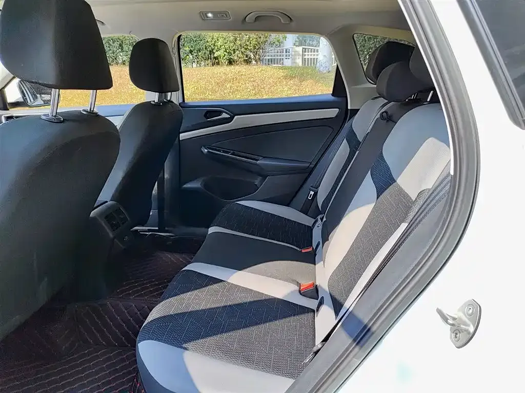 Jetta VS7 2023 из CN, фото 3