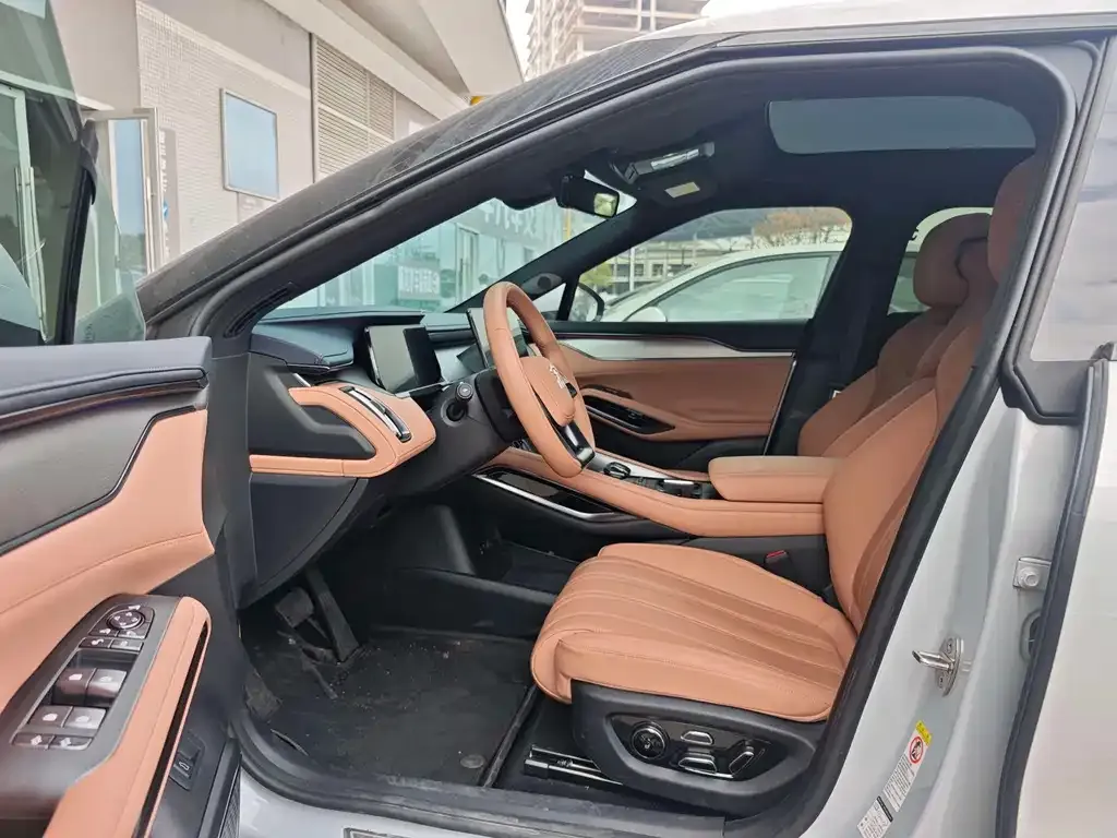 BYD L EV 2024 из CN, фото 4