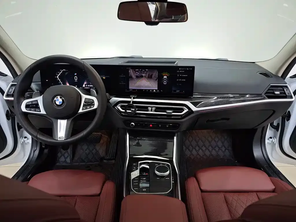 BMW 3 Series 2024 из CN, фото 9