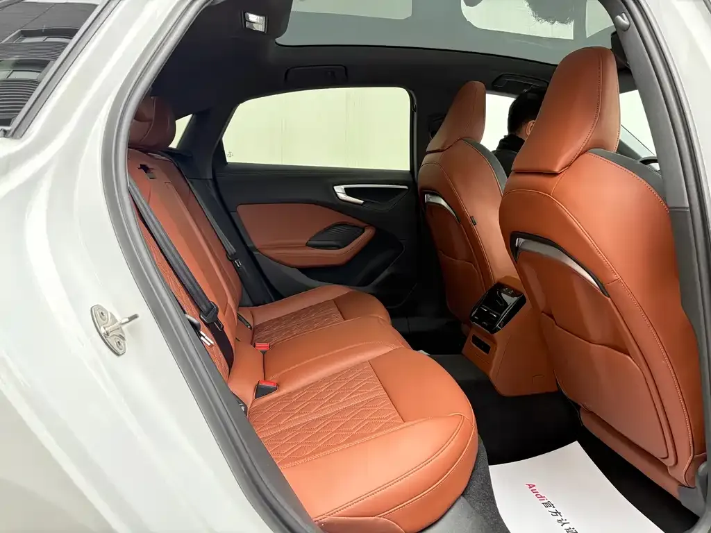 Audi A5L 2025 из CN, фото 9