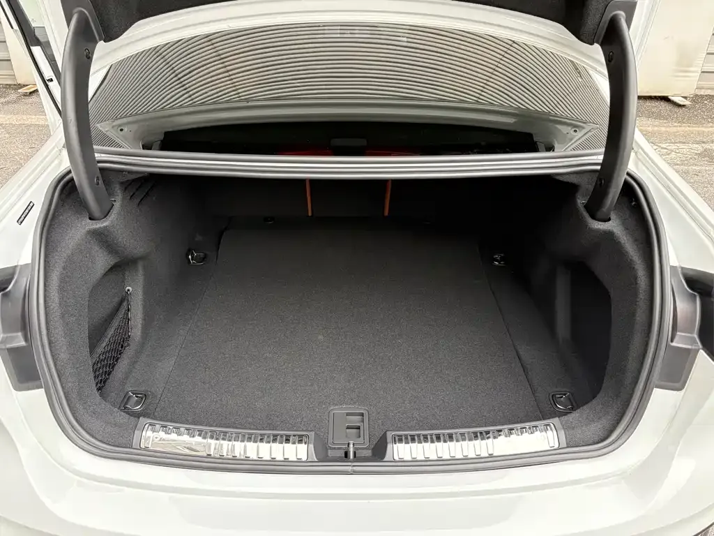 Audi A5L 2025 из CN, фото 10