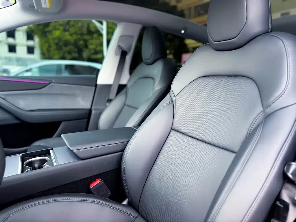 Tesla Model Y 2025 из CN, фото 7