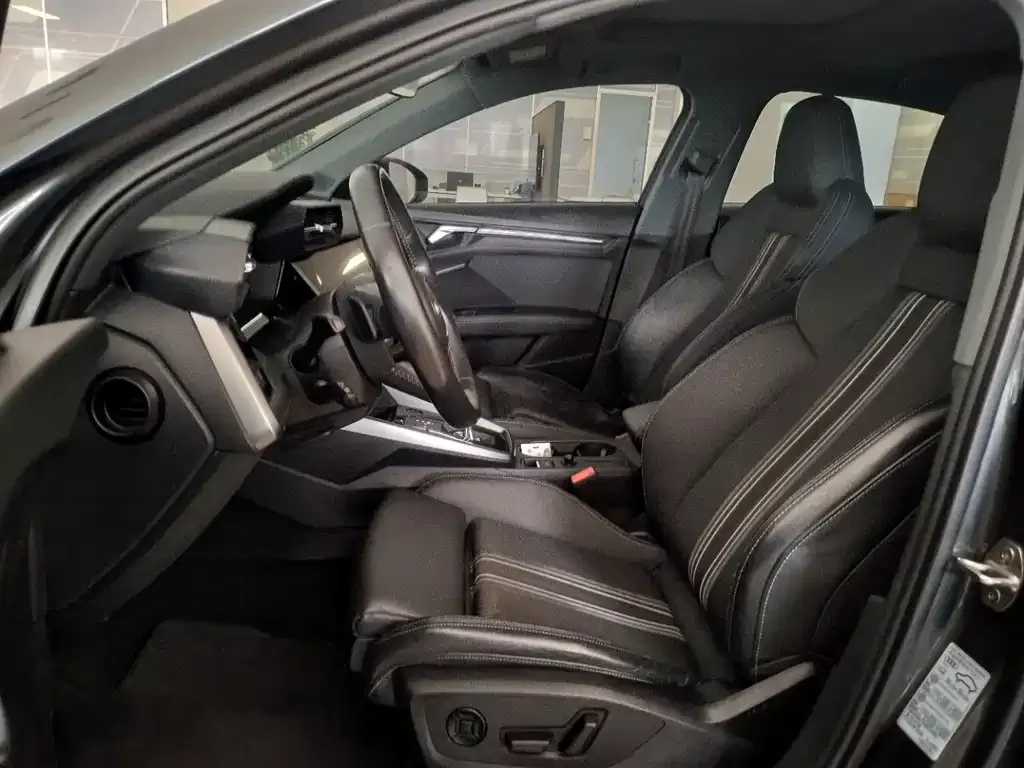 Audi A3 2022 из CN, фото 5