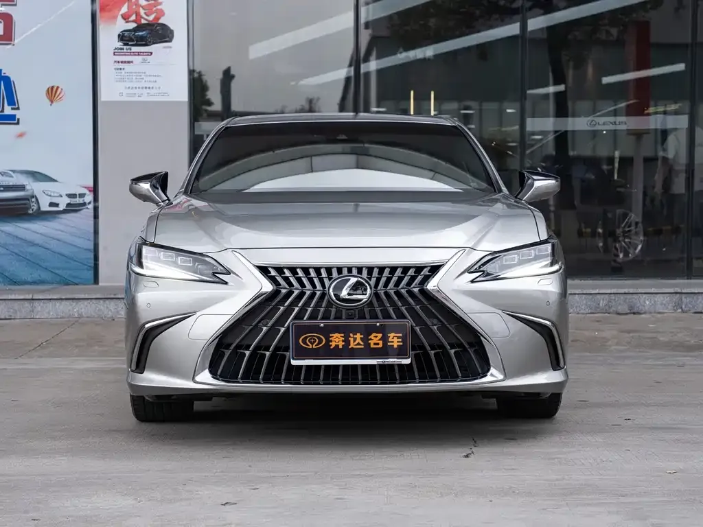 Lexus ES 2023 из CN, фото 8