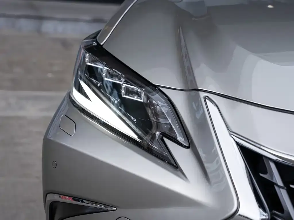 Lexus ES 2023 из CN, фото 2