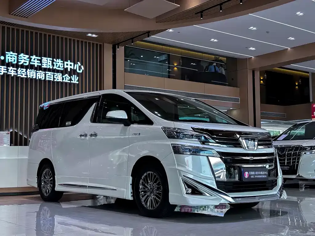 Toyota Vellfire 2022 из CN, фото 5
