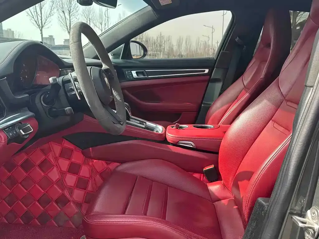 Porsche Panamera 2023 из CN, фото 3