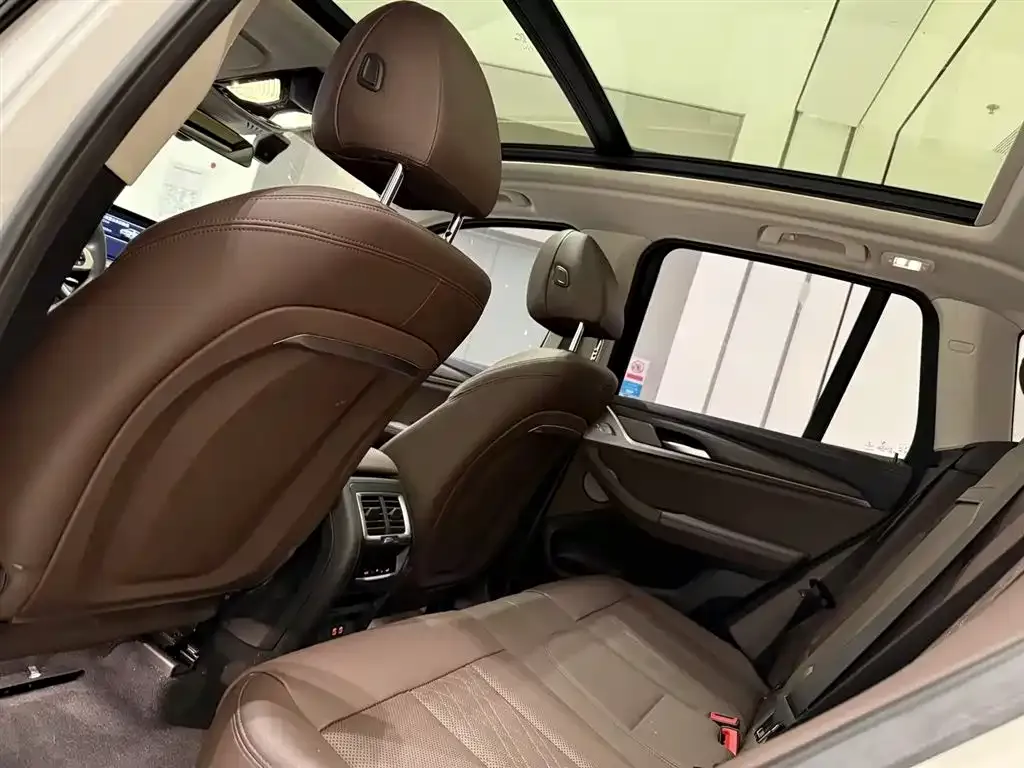 BMW X3 2022 из CN, фото 8