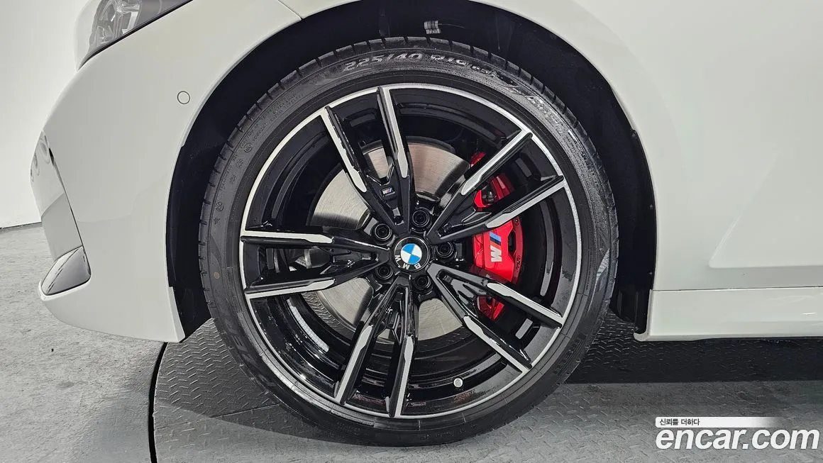 BMW 3-Series 2025 из KR, фото 8