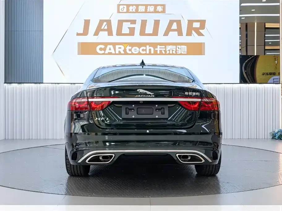 Jaguar XFL — фото 8