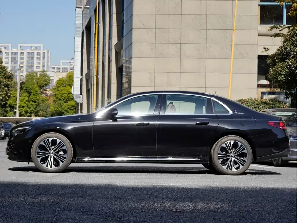 Mercedes-Benz E-Class New Energy 2025 из CN, фото 2