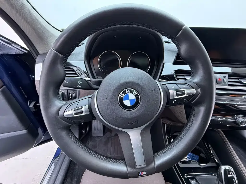 BMW X1 2021 из CN, фото 10