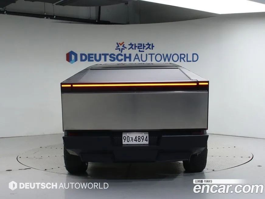 Tesla Cybertruck 2024 из KR, фото 4