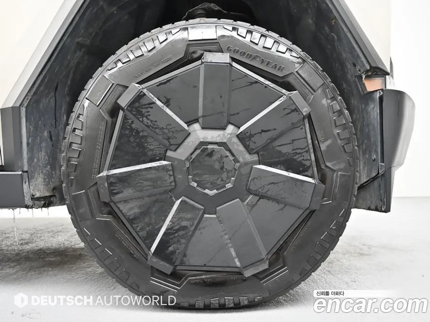 Tesla Cybertruck 2024 из KR, фото 3
