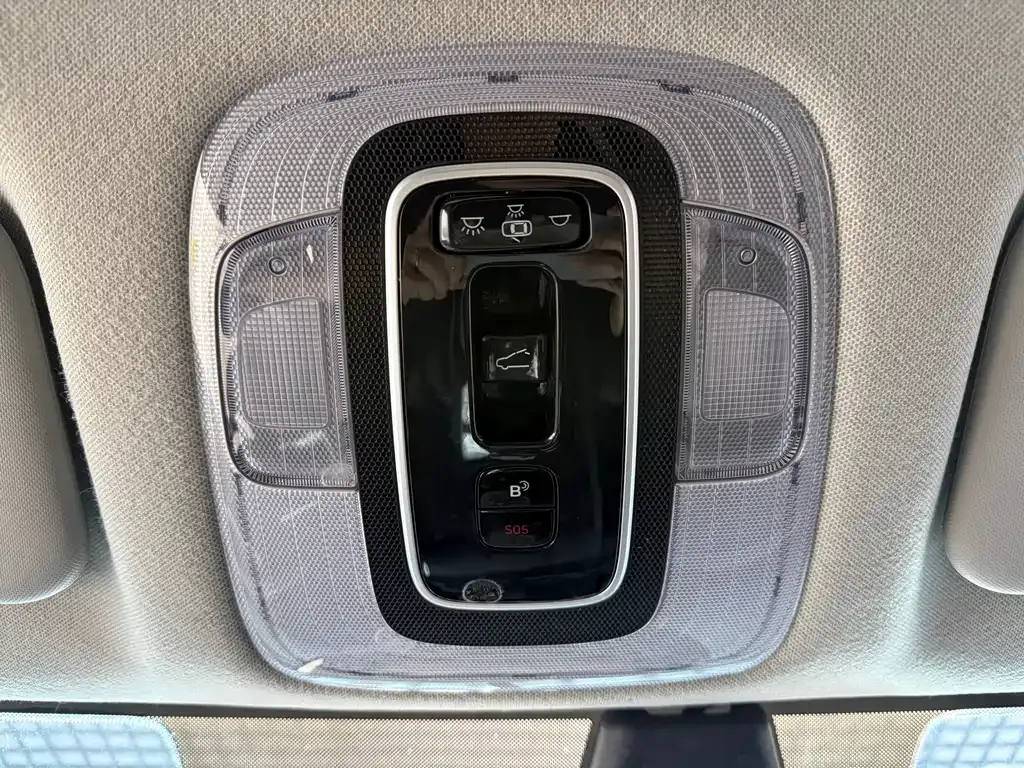 Hyundai Elantra 2022 из CN, фото 7