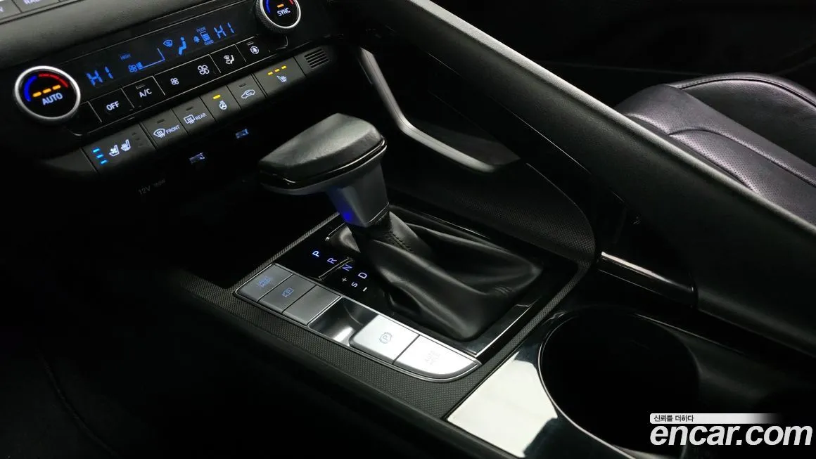 Hyundai AVANTE 2022 из KR, фото 3