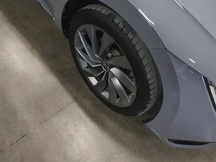 Volkswagen CC 2024 из CN, фото 10