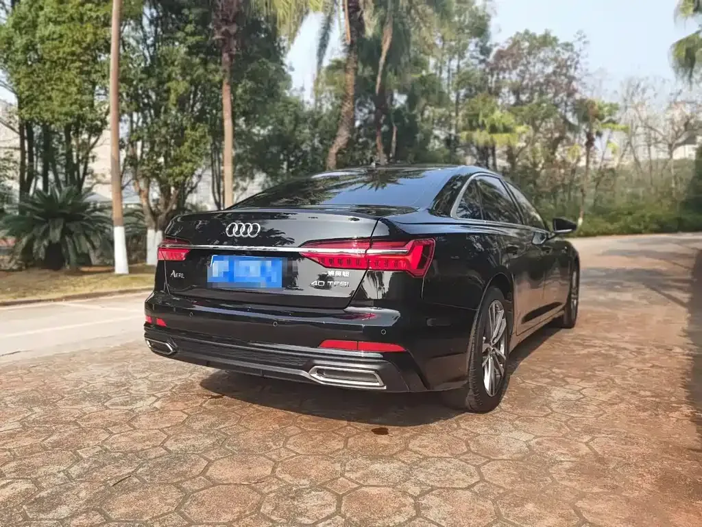 Audi A6L 2021 из CN, фото 8