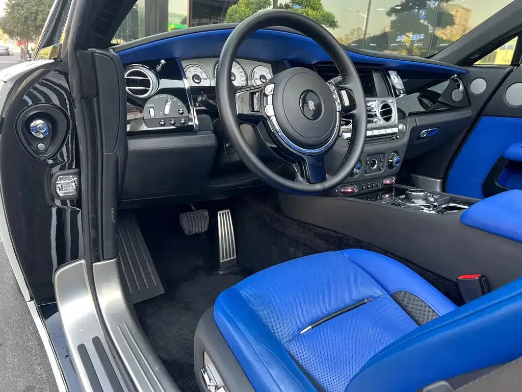 Rolls-Royce Dawn 2021 из CN, фото 5
